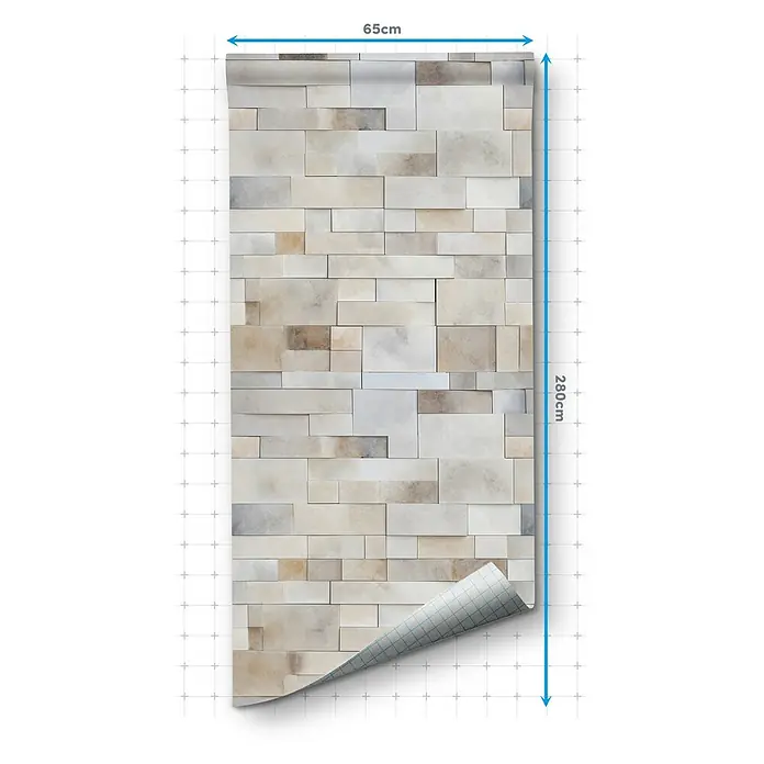 Papel pintado de vinilo autoadhesivo Paros - Beige, L x An: 280 x 65 cm - Primer plano de un rollo de papel tapiz con un patrón de piedra. El papel tapiz mide 65 cm de ancho por 280 cm de largo y presenta un diseño de pared de piedra 3D realista.