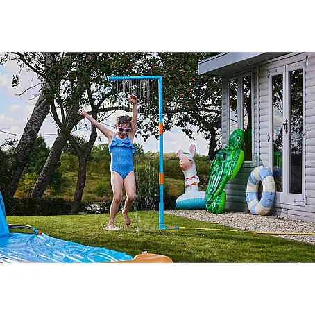 Plum  Kinderspielturm Water Park Wasservorhang