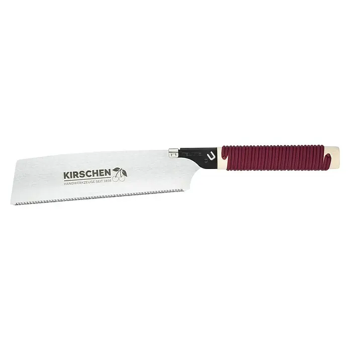 Kirschen Japansäge - Blattlänge: 225 mm - KIRSCHEN-Feinsäge mit rot-braunem Griff. Diese Säge wurde für feine Holzarbeiten entworfen und ist bekannt für ihre Präzision und hohe Qualität.