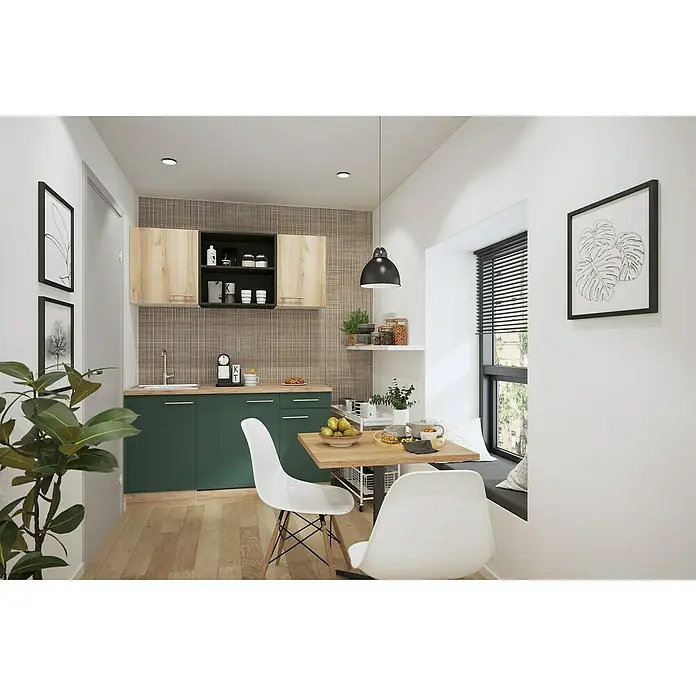 Optifit Livorno290 Singleküche Typ 1 - Breite: 150 cm, Steingrün/Wildeiche Nachbildung, Mit Elektrogeräten - Moderne Küche und Essbereich mit dunkelgrünen Schränken, Holzarbeitsplatten und kleinem Esstisch mit weißen Stühlen an einer Fenstersitzbank.