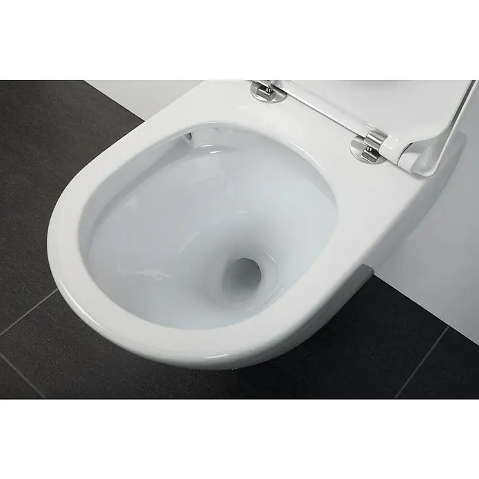 Villeroy & Boch Subway 3.0 Wand-WC - Spülrandlos, Ohne Spezialglasur, Spülform: Tief, WC Abgang: Waagerecht, Weiß Alpin - Moderne weiße Keramik-Wandtoilette mit teilweise geöffnetem Soft-Close-Deckel.