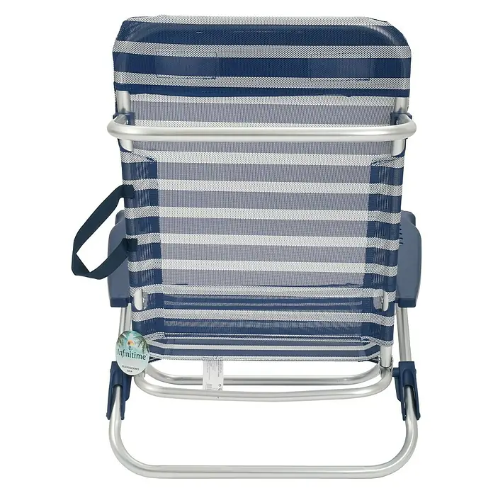 Silla de camping Nora - An x Pr x Al: 67 x 57 x 85 cm, Azul/Blanco, Aluminio/Textiline - En la imagen, una silla de playa INFINITIME azul y blanca a rayas con un marco plateado para horas de relax en la playa.
