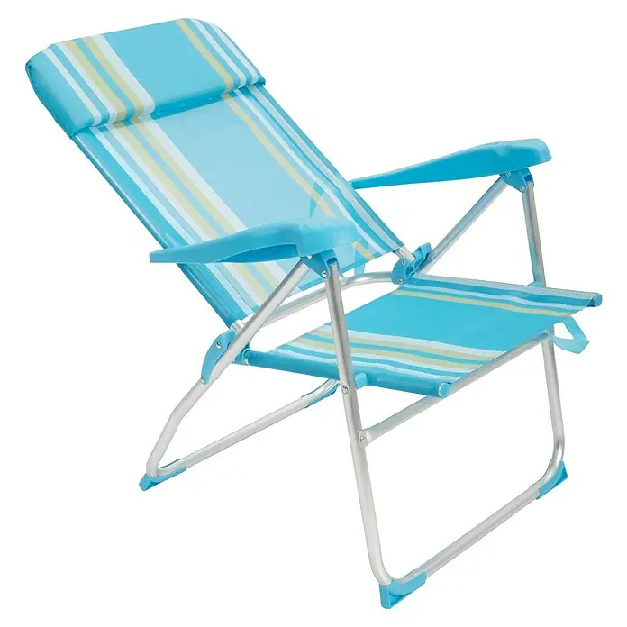 Silla de camping Nora - An x Pr x Al: 62 x 65 x 95 cm, Azul/Blanco, Aluminio/Textiline - Una silla de playa de rayas azul claro con reposabrazos, ideal para relajarse en la playa o en el jardín.