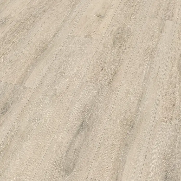 Egger Laminat NatureSense - Kreideeiche, Landhausdiele, 1.292 x 193 x 7 mm - Nahaufnahme von Laminatboden in hellem Holzdekor, der eine warme und natürliche Atmosphäre in jedem Raum schafft.