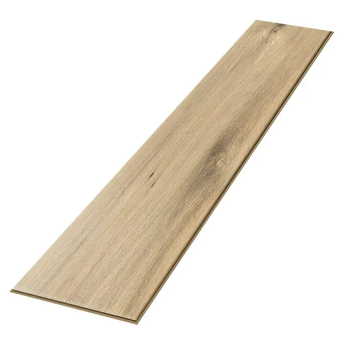Egger Laminat NatureSense - Achensee Eiche, Landhausdiele, 1.292 x 193 x 7 mm - Nahaufnahme einer einzelnen Planke hellbraunen Laminatbodens, die die Holzstruktur und die Verbindungskanten hervorhebt.