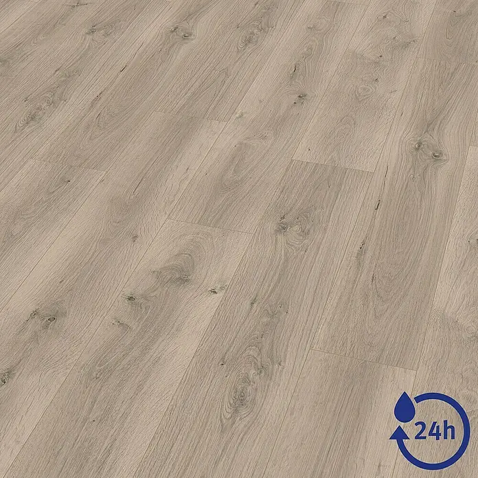 Egger Laminat NatureSense Aqua - Pinot Eiche hellgrau, Landhausdiele, 1.292 x 193 x 8 mm - Nahaufnahme eines Laminatbodens in hellem Holzdesign mit wasserabweisender Beschichtung für bis zu 24 Stunden.