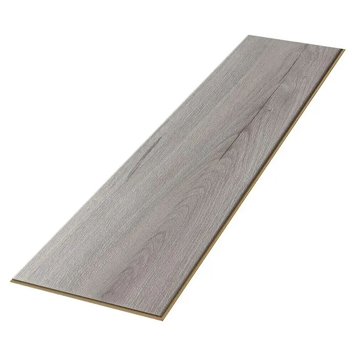 Egger Laminat NatureSense Aqua - Loja Eiche hellgrau, Landhausdiele, 1.292 x 246 x 8 mm - Nahaufnahme eines einzelnen grauen Vinyl-Bodenbelags, der die Maserung und Textur hervorhebt, auf einem Stapel ähnlicher Dielen.