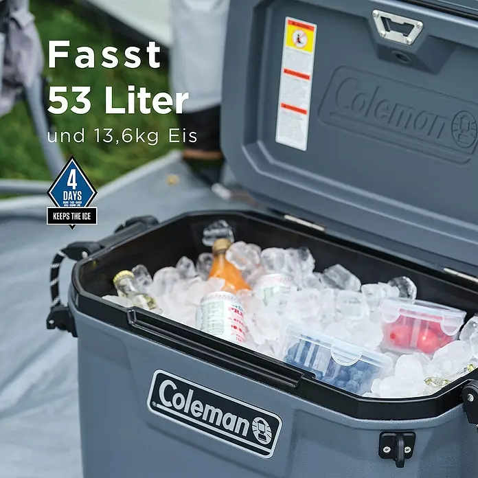 Coleman Kühlbox Convoy QT55 - L x B x H: 37 x 65 x 44 cm, Schwarz, 53 l - Graue Coleman Kühlbox, 53L Fassungsvermögen, gefüllt mit Eis, Getränken und Lebensmittelbehältern, hält Eis 4 Tage lang.