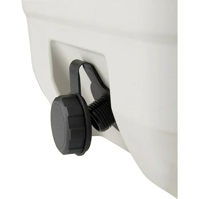 Coleman Kühlbox Pro 25QT - L x B x H: 35 x 45 x 45 cm, Weiß, 24 l - Detailaufnahme eines Kühlbox-Ablaufs mit schwarzem Verschluss. Praktisches Design für einfache Entleerung.