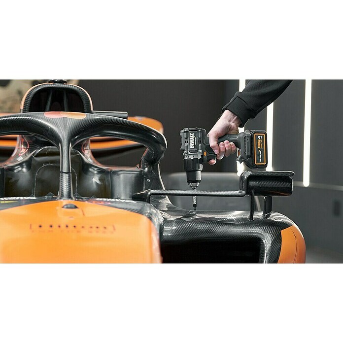 DeWalt Taladro atornillador percutor de batería McLaren DCD85MM2T (18 V, 2 baterías, 4 Ah, 90 Nm) | BAUHAUS