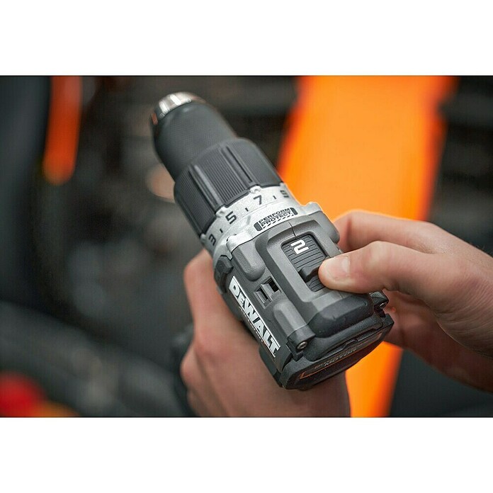 DeWalt Taladro atornillador percutor de batería McLaren DCD85MM2T (18 V, 2 baterías, 4 Ah, 90 Nm) | BAUHAUS