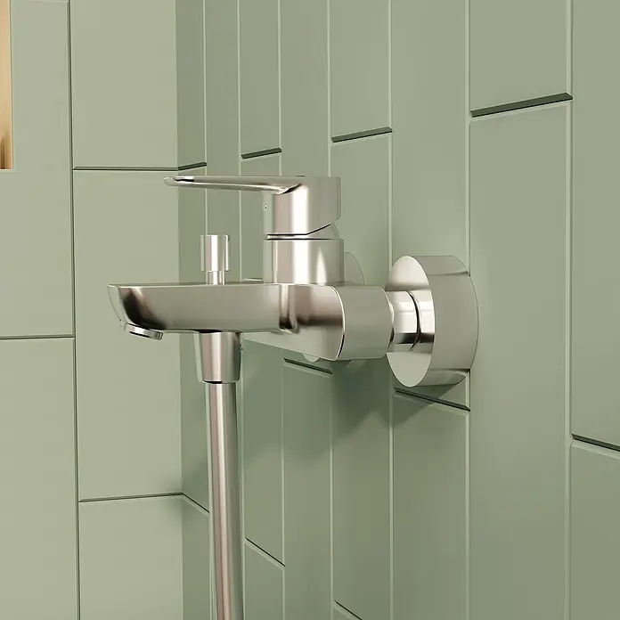 VitrA Flow Soft Badewannenarmatur - Chrom, Glänzend - Wandmontierter Duschmischerhahn aus Chrom mit Schlauchanschluss.