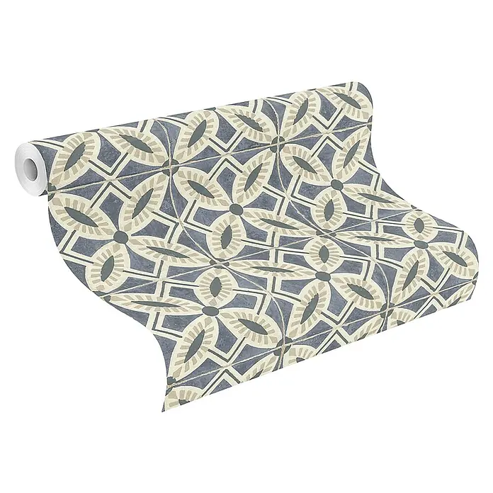 Rasch Beachhouse Vliestapete Fliesenkacheln - Dunkelblau/Beige, Fliesenoptik, 10,05 x 0,53 m - Eine Rolle dekorativer Tapete mit einem blauen geometrischen Fliesenmuster, ideal für eine stilvolle Wandgestaltung.