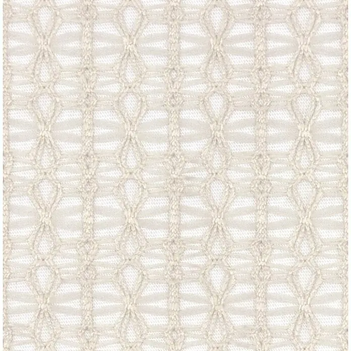 Visillo para ventana Maglia - An x Al: 140 x 250 cm, 100% poliéster, Blanco - Primer plano de un tejido beige de ganchillo con un patrón de rombos y rayas verticales, ideal para proyectos textiles.