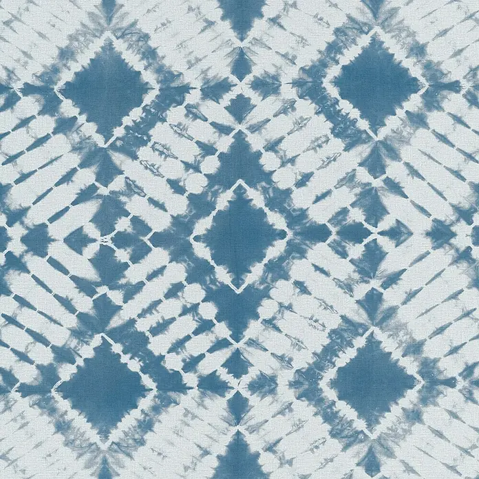 Rasch Beachhouse Fototapete Batikoptik II - B x H: 300 x 265 cm, Vlies, Blau - Blau-weißer Tie-Dye-Stoff mit geometrischem Rautenmuster.
