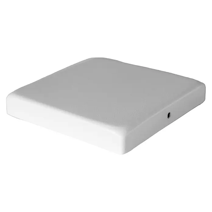 Plus Pfostenkappe Classic - 9,1 x 9,1 cm - Weisse quadratische Abdeckung, ideal zum Schutz und zur Veredelung von Aussenbereichen. Robuste Konstruktion für dauerhaften Einsatz.