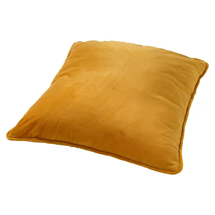 Kissen Finn - Golden Glow, 45 x 45 cm, 100 % Polyester - Senfgelbes quadratisches Zierkissen aus Samt.