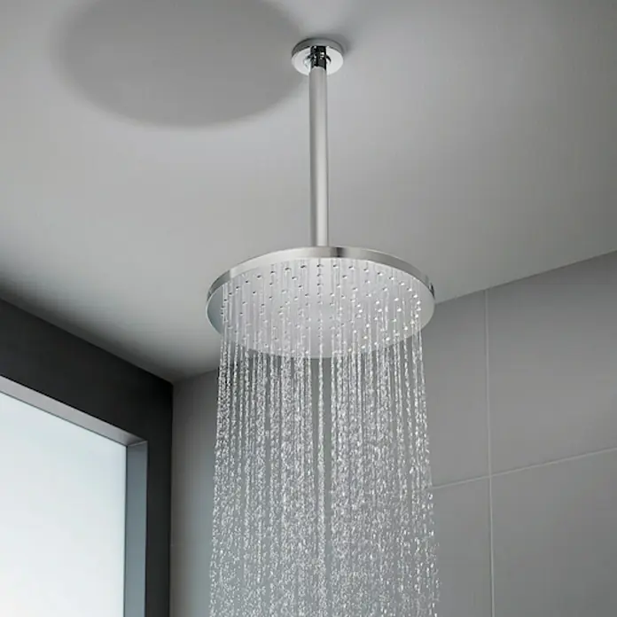 Roca Rociador de ducha Rainsense - Diámetro: 20 cm, Cromo, Redonda - Ducha de lluvia empotrada en el techo con un gran cabezal redondo que deja caer el agua. Diseño moderno para duchas relajantes.