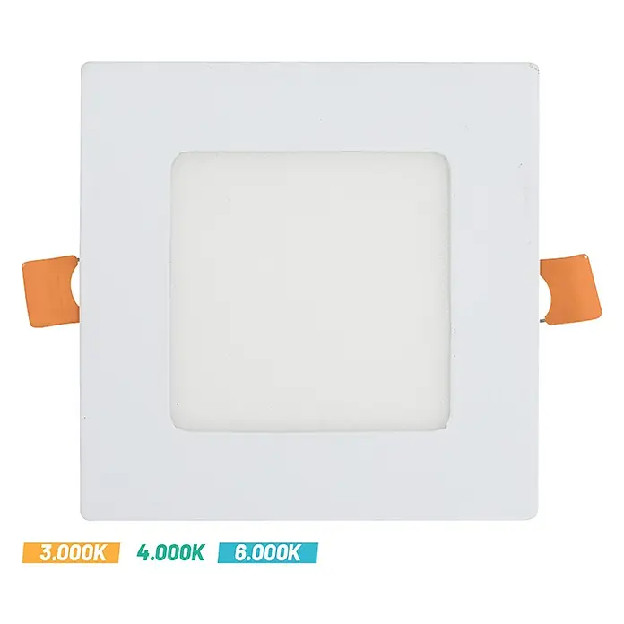 Alverlamp Downlight LED empotrable - 6 W, L x An x Al: 12 x 12 x 1,5 cm, Blanco, Blanco cálido - Primer plano de una lámpara LED de techo cuadrada con ajuste de temperatura de color.