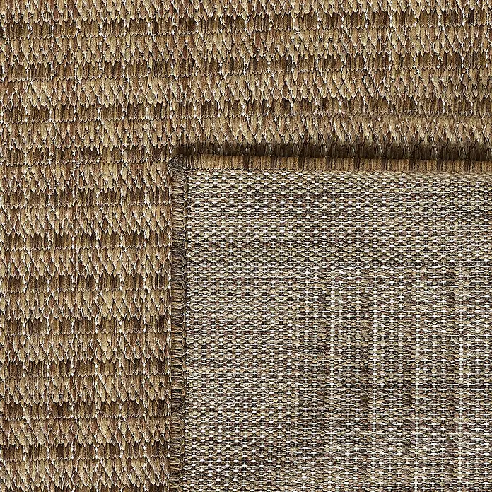 Outdoor-Teppich Giza 1410 - Braun, 170 x 120 cm, 100 % Polypropylen - Nahaufnahme eines braunen Teppichs mit komplexen Webmustern und einer umgeschlagenen Ecke, die die Details zeigt.