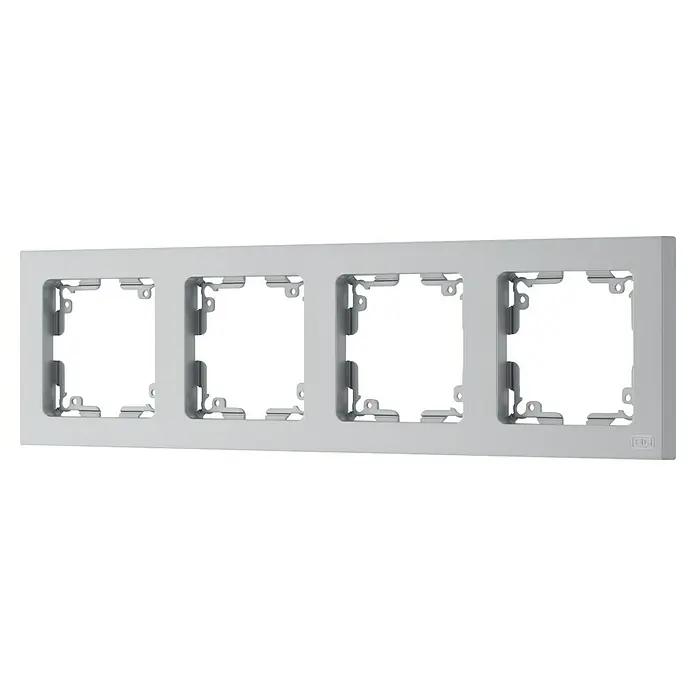 Luceco Oxford Marco - Plata, Mate, Montaje en la pared, x 4 - Soporte de pared con cuatro huecos, ideal para interruptores y enchufes. Diseño elegante y minimalista en blanco para interiores modernos.