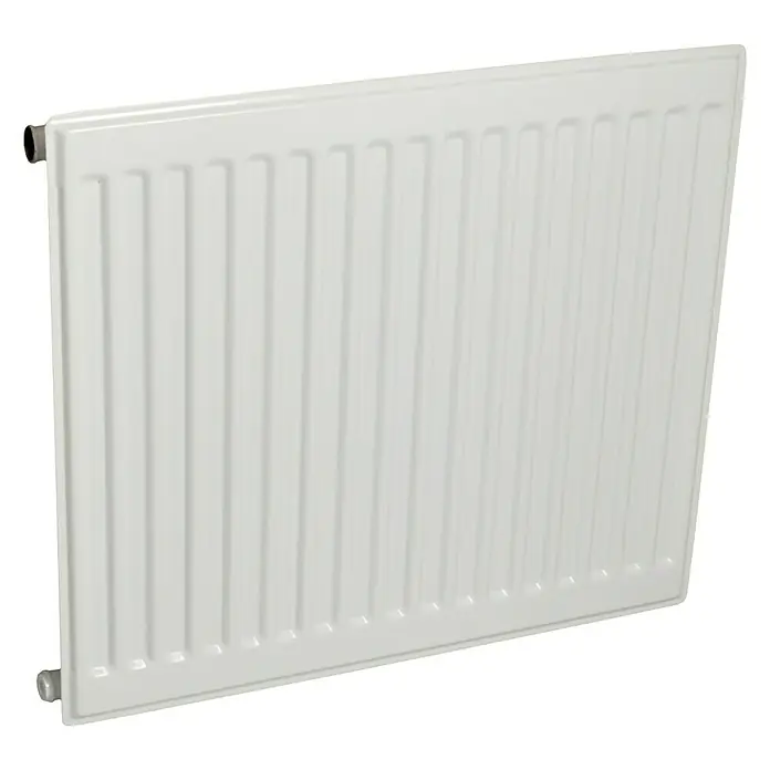 Flachheizkörper - B x H: 1.600 x 600 mm, Wärmeleistung bei Vorlauftemperatur von 75 °C (D: 50): 999 W, Typ Heizkörper: 10 - Heizkörper in Weiß. Der Heizkörper ist modern und hat ein schlichtes Design mit vertikalen Lamellen für eine effiziente Wärmeabgabe.