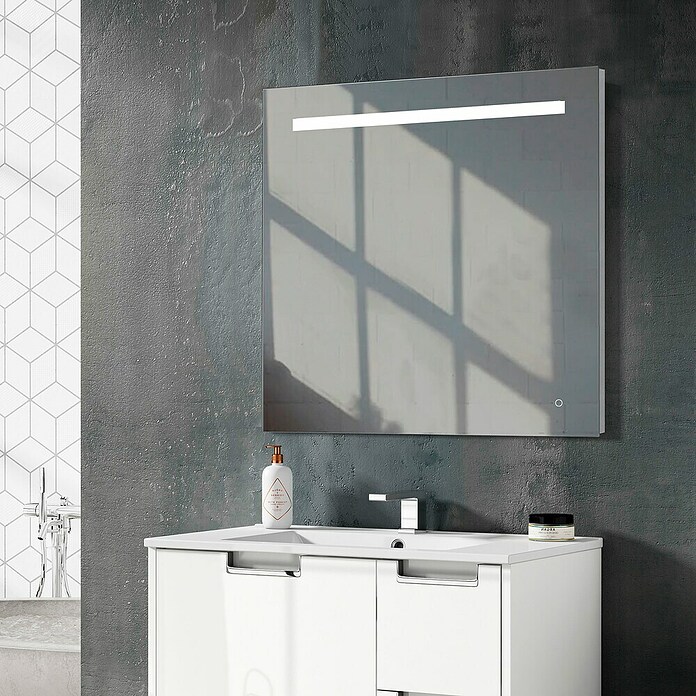 Camargue Espejo con luz Eco XN OneLED (60 x 80 cm, Plateado, Bombillas y tubos) | BAUHAUS