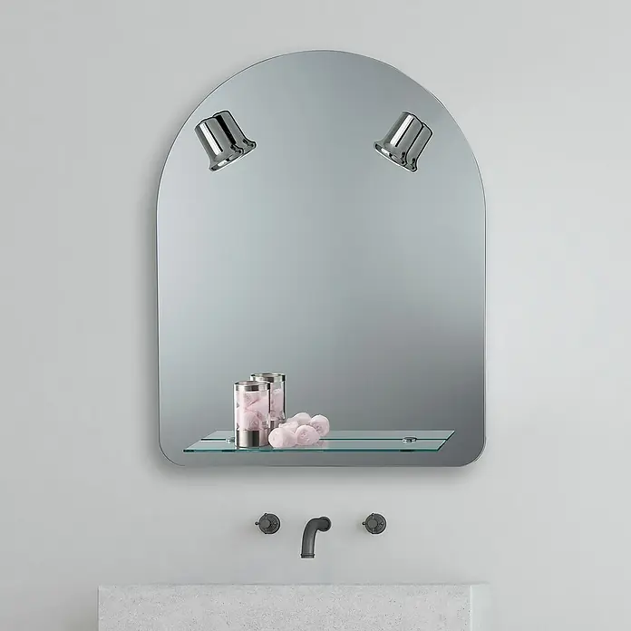 Camargue Espejo con luz Ibiza - 60 x 75 cm, Bandeja - Elegante accesorio de baño con espejo redondeado, estante de vidrio, luces cromadas y accesorios gris antracita. Incluye accesorios de baño decorativos.