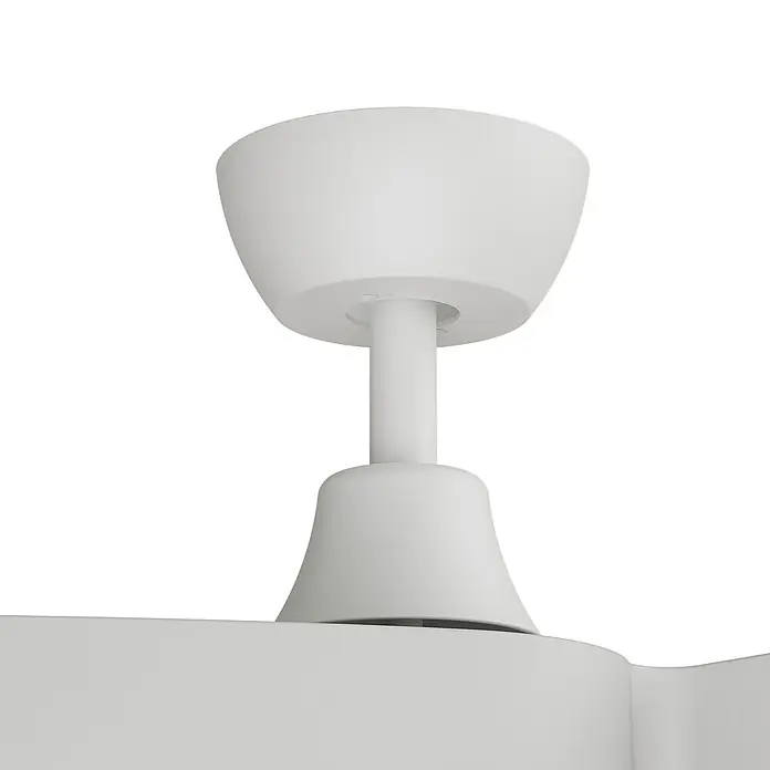 Arte confort Ventilador de techo Zeph - Blanco, 132 cm, 50 W, Sin luz - Vista detallada de un ventilador de techo blanco, destacando las líneas limpias y la elegancia sencilla de su diseño.