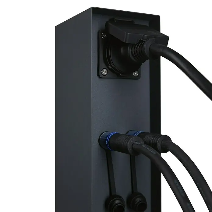 Paulmann Plug & Shine Steckdosensäule Rio - Anthrazit, Höhe: 23 cm, IP44, Ohne Dämmerungssensor - Ein Stromanschlusskasten mit mehreren Anschlüssen und robusten Kabeln, ideal für industrielle Anwendungen.