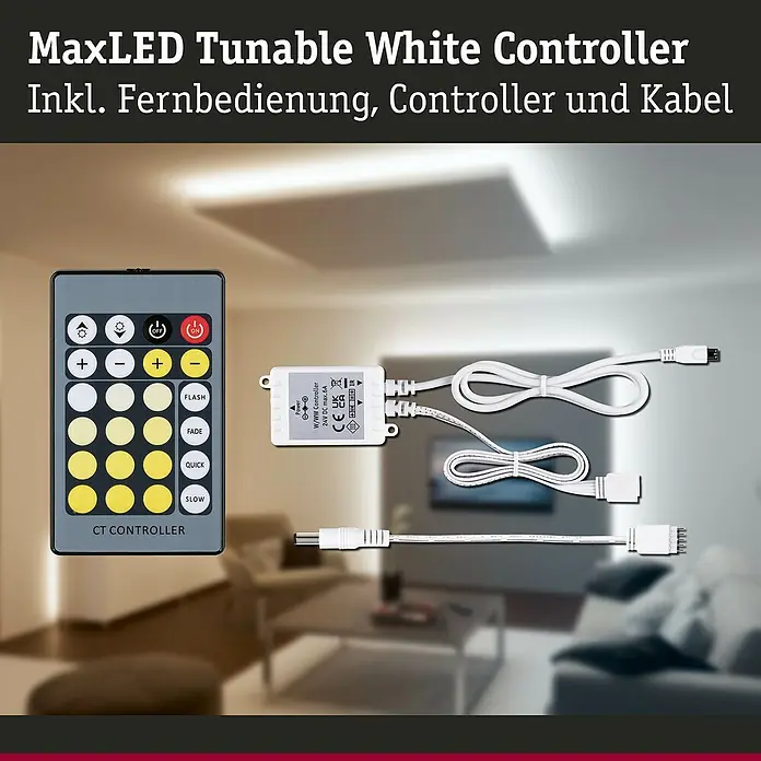 Paulmann MaxLED Tunable White Controller - Passend für: MaxLED Mehrfarbig - MaxLED Tunable White Controller Set mit Fernbedienung, Controller und Kabeln vor verschwommenem Wohnzimmerhintergrund.