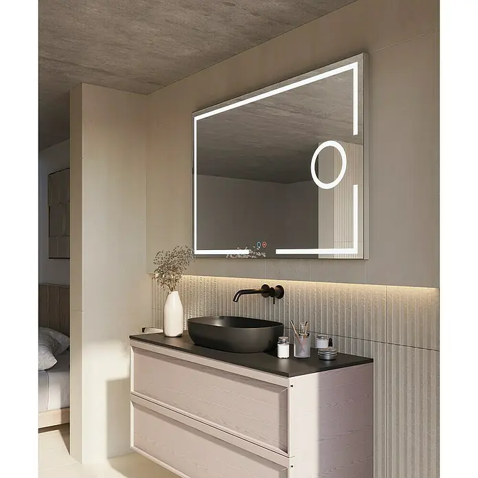 LedImex Espejo con luz Malta - 80 x 80 cm, Sensor, Función antivaho - Un baño moderno con un espejo iluminado sobre un tocador con un lavabo sobre encimera oscuro y cajones de madera clara.