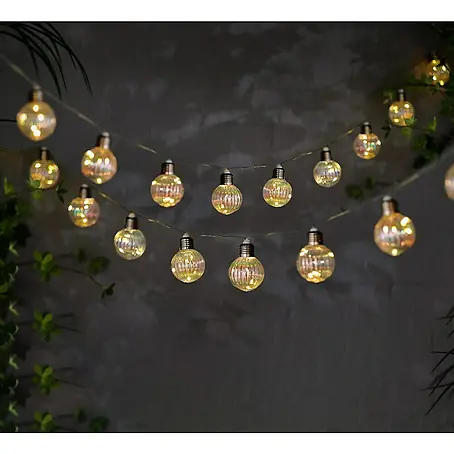 BAUHAUS  LED-Solar-Lichterkette Shine