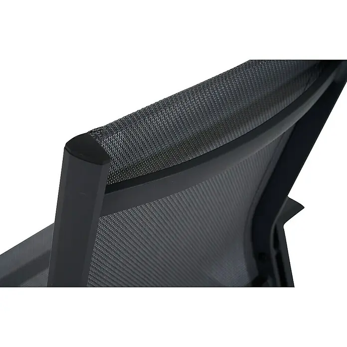 Siena Garden Stapelsessel Tauro - Ranotex-Gewebe, Stapelbar, Anthrazit, B x T x H: 63 x 70,5 x 99,5 cm - Nahaufnahme eines Bürostuhls mit Netzstoffbezug und schwarzem Rahmen, der Komfort und modernes Design vereint.
