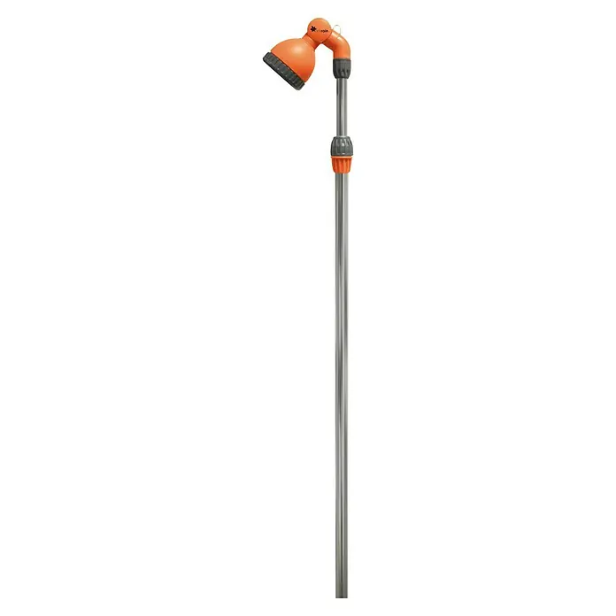 Ducha de jardín con trípode - Altura: 240 cm, Trípode, Aluminio, Naranja - Un primer plano de una varilla de aspersión Gardena con un cabezal naranja, ideal para regar jardines y plantas. Perfecto para jardinería.