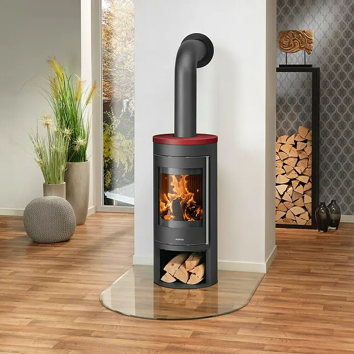 Justus Kaminofen Mino 2.0 - 5,5 kW, Raumheizvermögen: 88 m³, Farbe Verkleidung: Bordeauxrot, Schwarz - Elegantes Kaminofen-Design mit Holzfach und Glasplatte, das Wärme und Stil in Ihr Zuhause bringt.
