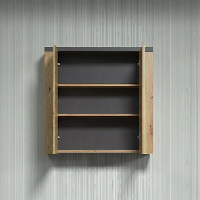 Trendteam Follow Spiegelschrank - B x H: 79 x 78 cm, Artisan Eiche - Ein offener Holzschrank mit drei Regalen vor einer Tapetenwand. Das Innere des Schranks ist in einem dunklen Grau gehalten.