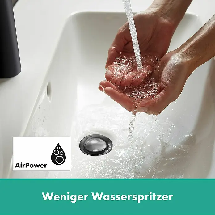 Hansgrohe Vernis Blend Waschtischarmatur - Schwarz, Höhe: 28,4 cm - Hände unter fließendem Wasser in einem Waschbecken mit AirPower-Technologie, die für weniger Wasserspritzer sorgt.