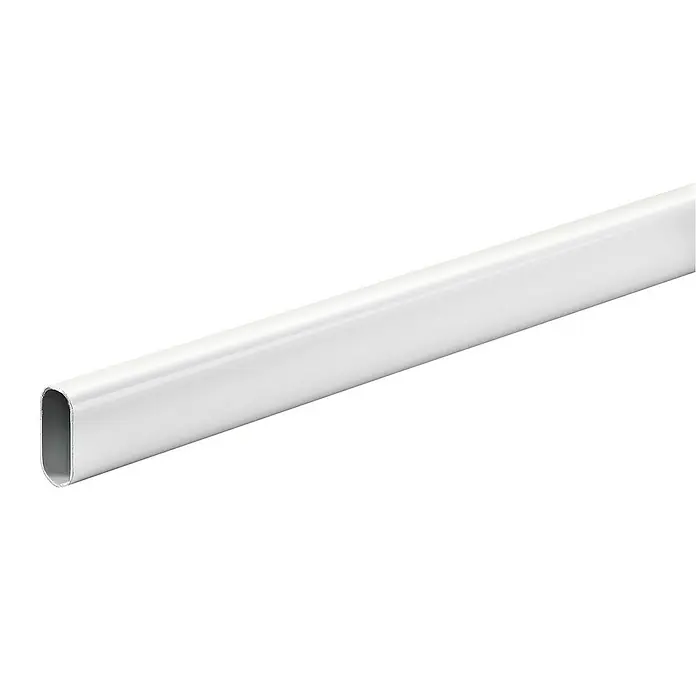 Hettich Kleiderstange - Ø x L: 30 x 2.000 mm, Weiß, Lackiert - Nahaufnahme einer weißen, ovalen Kleiderstange, ideal für die Organisation im Kleiderschrank und zur stilvollen Aufbewahrung von Kleidung.