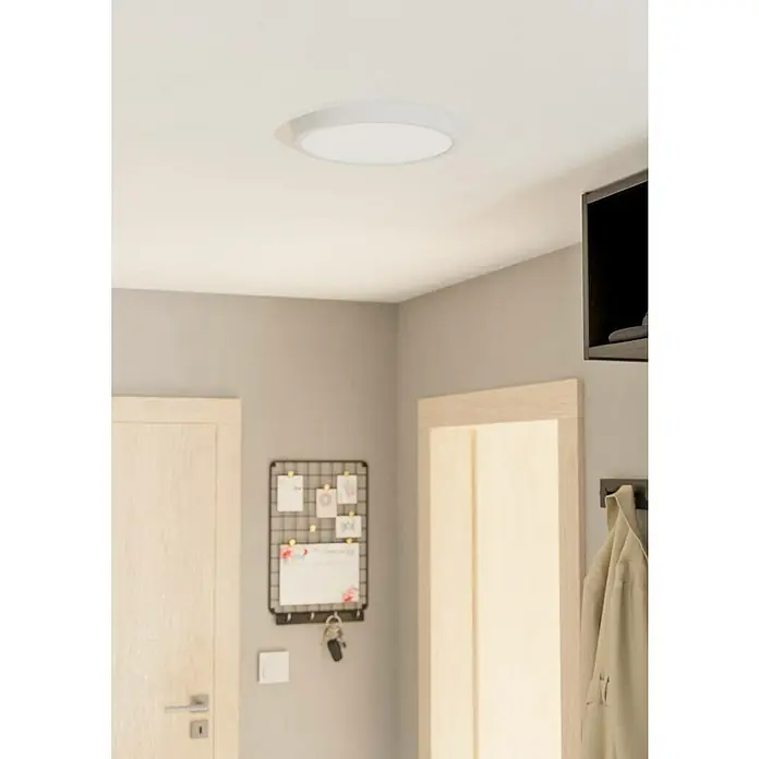 Eglo Fueva 5 LED-Deckenleuchte rund - Ø x H: 28,5 x 2,8 cm, 20 W, Weiß, Neutralweiß - Diese Deckenleuchte sorgt für eine angenehme Beleuchtung im Raum und ist energiesparend. Das schlichte Design passt gut zu verschiedenen Einrichtungsstilen.