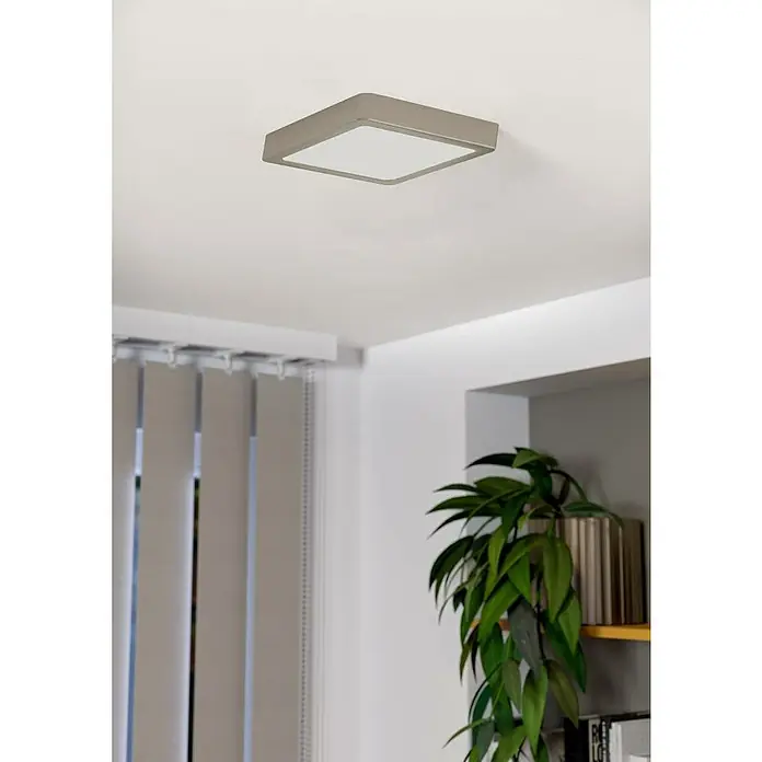 Eglo Fueva 5 LED-Deckenleuchte - 16,5 W, 21 x 21 x 2,8 cm, Nickel-matt, Neutralweiß - Eine quadratische Deckenleuchte mit einem schlichten, modernen Design sorgt für helle Beleuchtung im Raum.