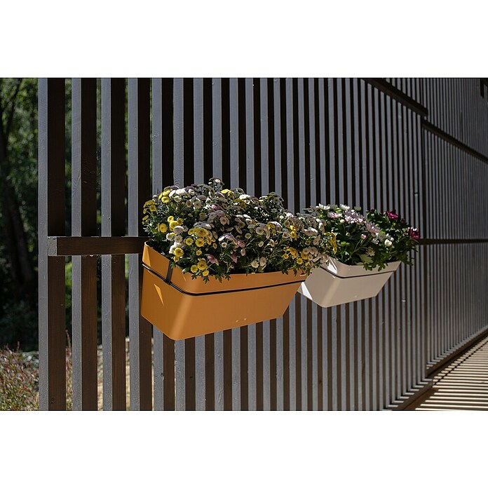 gartentruhe wetterfest mit Stauraum aus Aluminium | mobil & Rote Baumwolldecken online kaufen