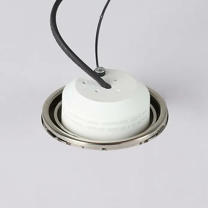 Eglo LED-Einbauleuchten-Set Pineda - 6 W, L x B x H: 8,4 x 8,4 x 4 cm, Nickel matt, 3 Stk., Warmweiß - Nahaufnahme einer Deckenleuchte von Eglo Leuchten GmbH, Details zu Spannung, Frequenz und Farbtemperatur sind erkennbar.