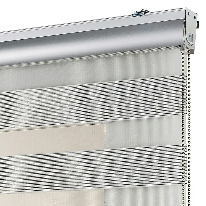 Estor noche y día Platinum - An x Al: 200 x 250 cm, Gris - Primer plano de un elegante estor enrollable doble moderno con un cajón plateado y un tirador de cadena, perfecto para la decoración de ventanas.
