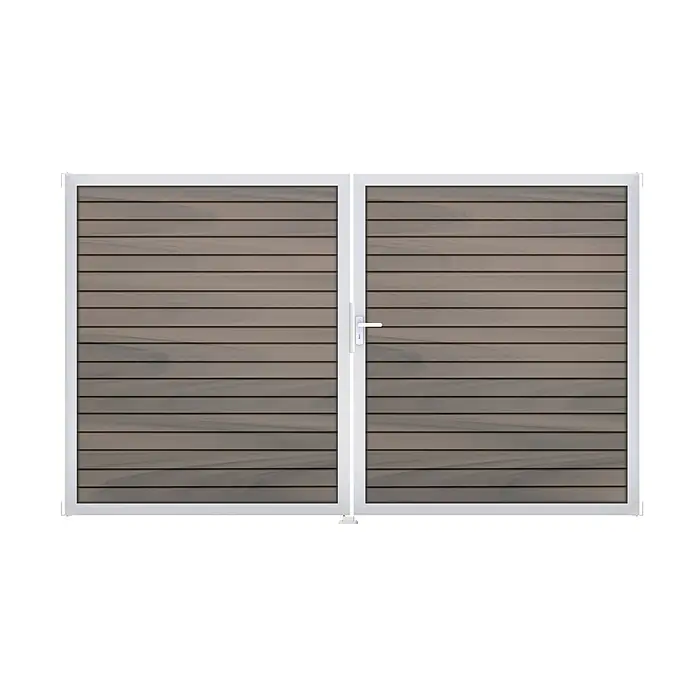 GroJa Gartentor Rhombus - 300 x 180 cm, Beige (EV1), DIN Anschlag: Rechts - Doppeltür mit horizontalen braunen Holzpaneelen, weißen Rahmen und weißen Griffen.