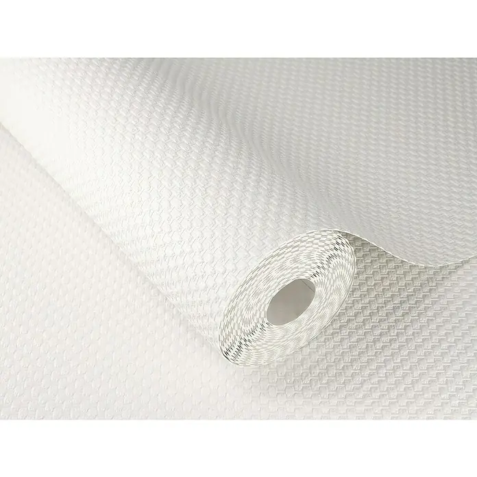 Rasch Selection Papiertapete Relief Glasfaserstruktur - Weiß, Uni, 10,05 x 0,53 m - Nahaufnahme einer Rolle weißer, strukturierter Tapete. Die Oberfläche ist mit einem feinen, geometrischen Muster versehen, das für eine elegante Optik sorgt.