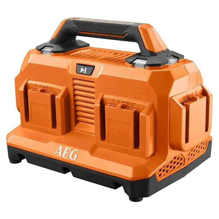 AEG Pro 18V Batterie-Ladegerät BL18C6 - 18 V, Ohne Akku, Ladestrom: 4 A - Orange-schwarzes tragbares Ladegerät für Elektrowerkzeuge mit Griff und mehreren Akku-Steckplätzen.