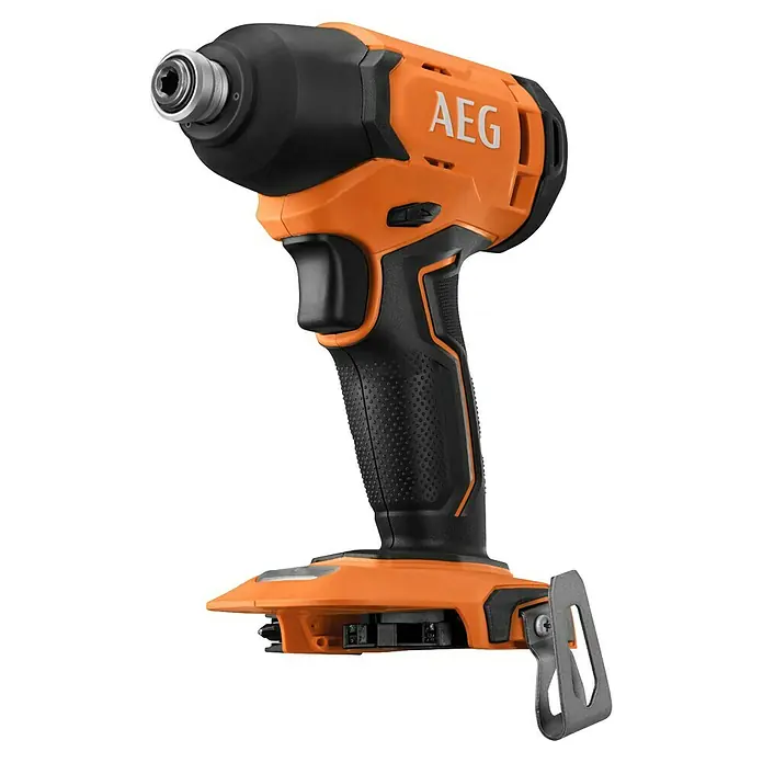 AEG Pro 18V Akku-Schlagschrauber BSS 18C2 - 18 V, Ohne Akku, 210 Nm - Oranger und schwarzer AEG Akku-Schlagschrauber mit Metallfutter und strukturiertem Griff, seitlich gesehen.