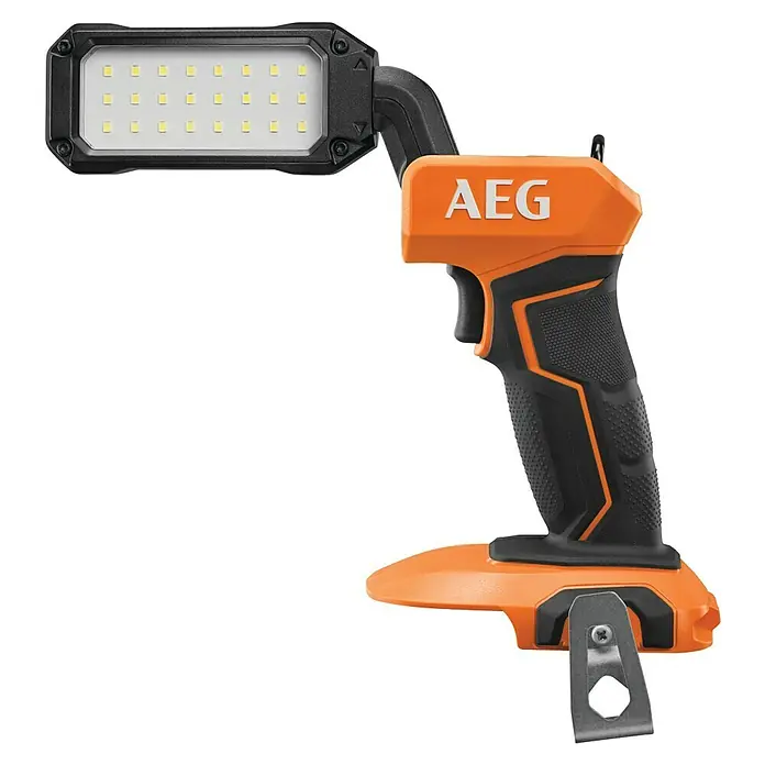 AEG Pro 18V LED-Akkustrahler BSL 18 - 18 V, Ohne Akku, 800 lm - AEG orange-schwarze LED-Arbeitsleuchte mit verstellbarem Kopf und texturiertem Griff.