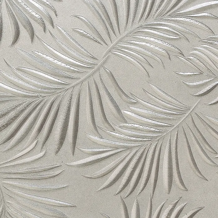 Wandfliese Palmeto Dekor Gris - 30 x 90 cm, Grau, Matt - Nahaufnahme eines eleganten, silberfarbenen Palmblattmusters, das ein raffiniertes und tropisches Flair für Oberflächenstrukturen bietet.